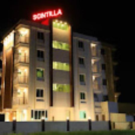Hotel Krish , Сомнатг Екстер'єр фото