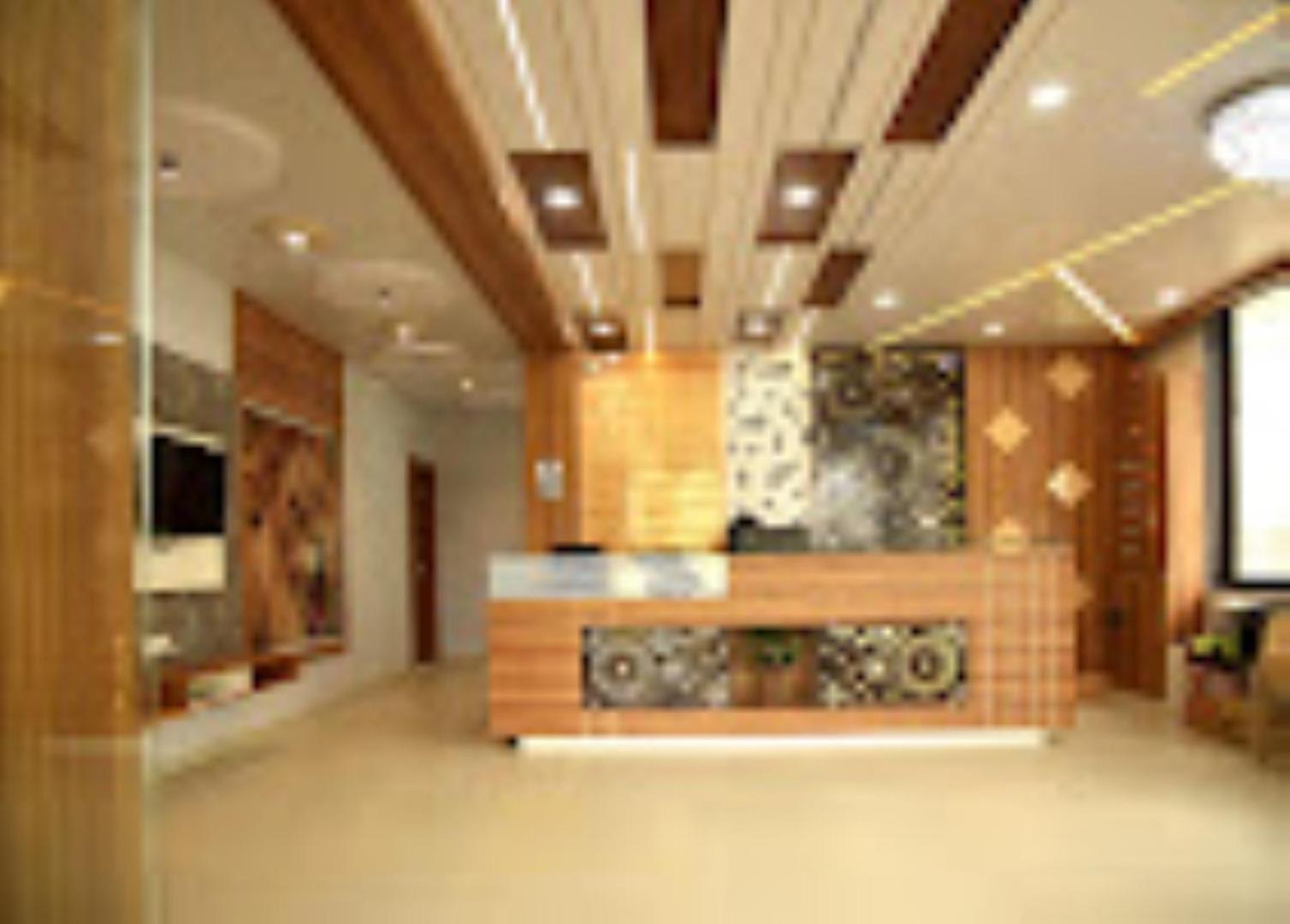 Hotel Krish , Сомнатг Екстер'єр фото